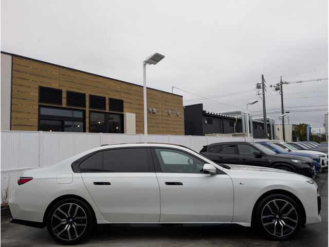 BMW 7SERIES 2025 Image 31