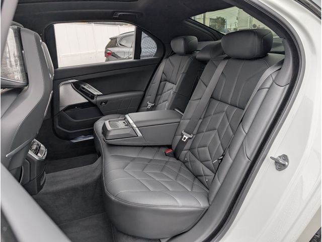 BMW 7SERIES 2025 Image 31