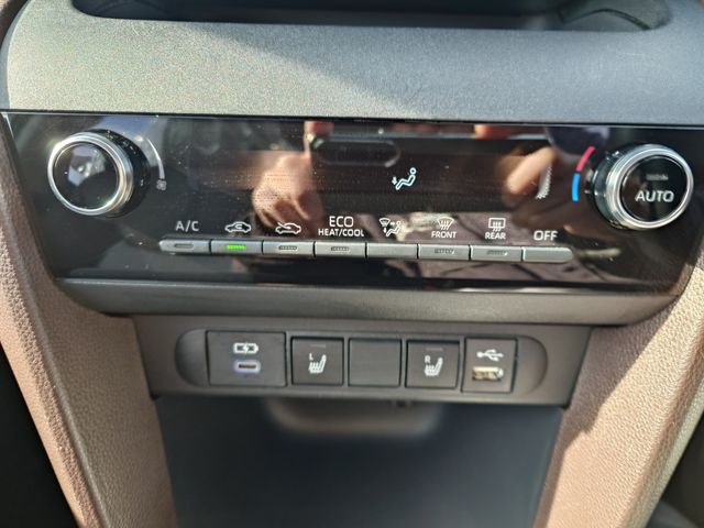 TOYOTA YARIS CROSS HYBRID 2023 Image 31