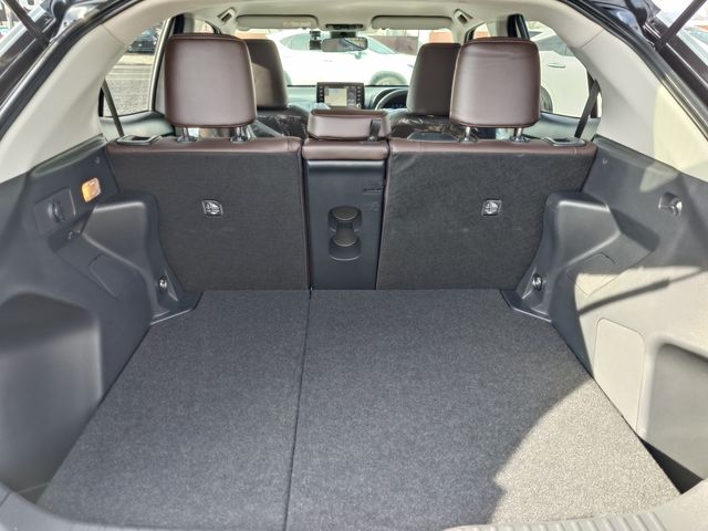 TOYOTA YARIS CROSS HYBRID 2023 Image 31