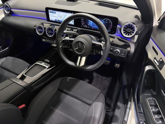 MERCEDES BENZ A CLAS 2025 Image 31