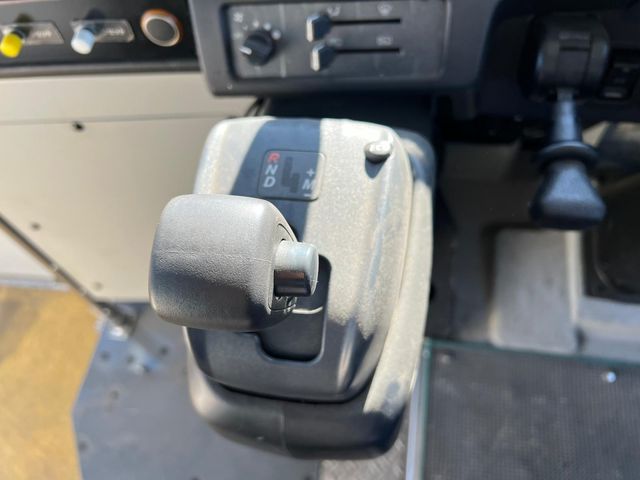 ISUZU ERGA 2019 Image 31