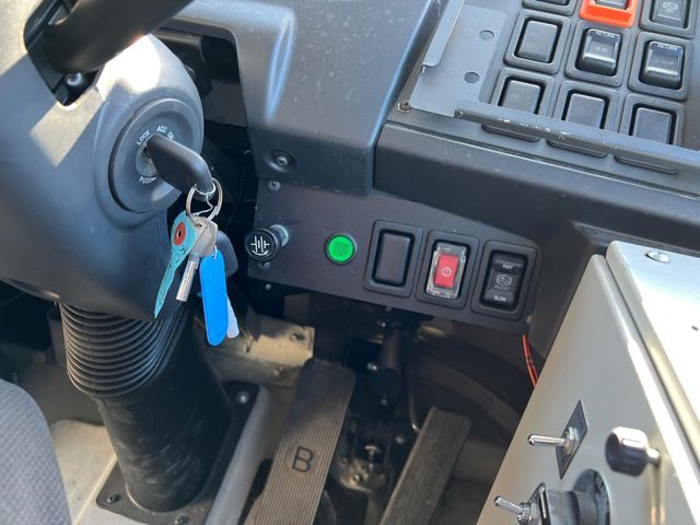 ISUZU ERGA 2019 Image 31