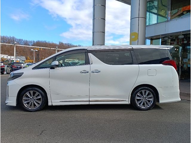 TOYOTA ALPHARD 2020 Image 31