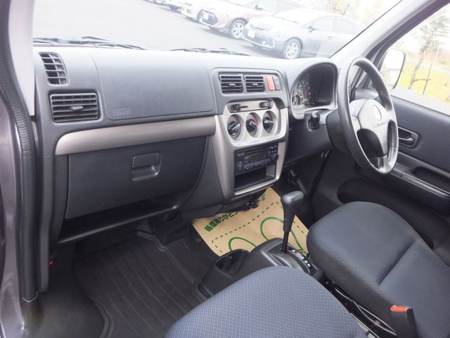 HONDA VAMOS HOBIO VAN 4WD 2017 Image 31