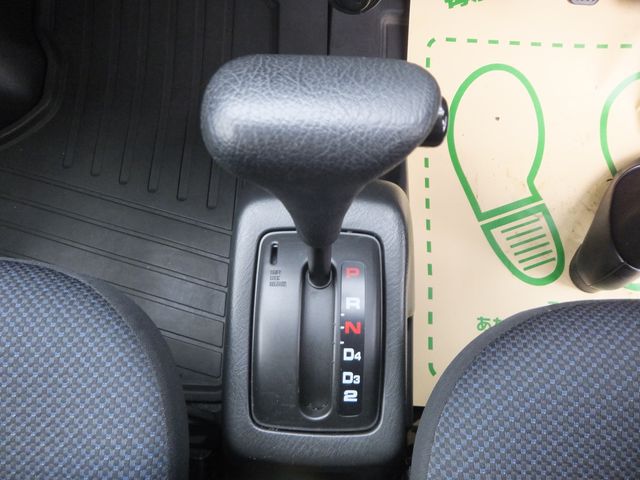 HONDA VAMOS HOBIO VAN 4WD 2017 Image 31