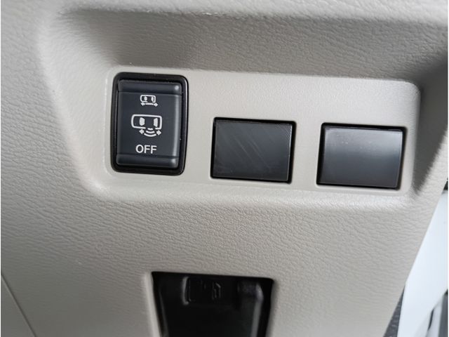 NISSAN ROOX 2023 Image 31