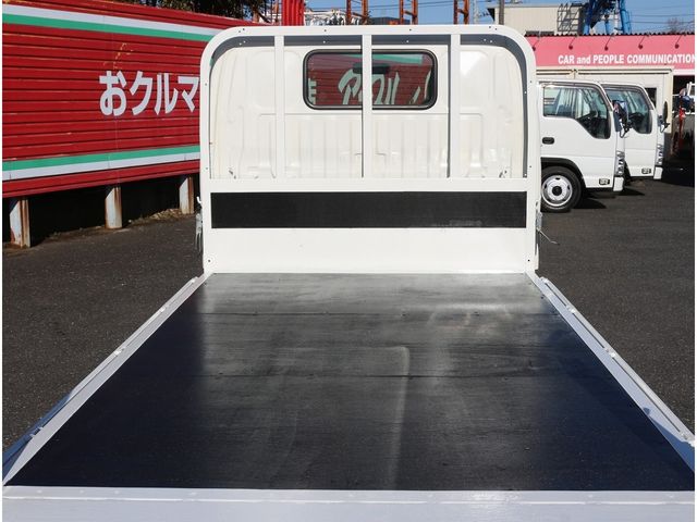 TOYOTA DYNA 2017 Image 31