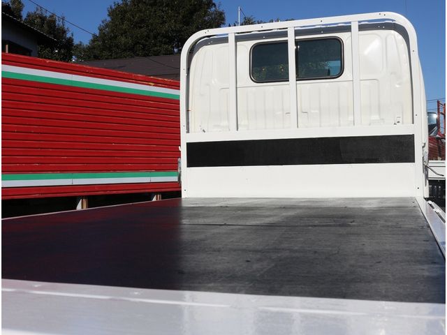 TOYOTA DYNA 2017 Image 31