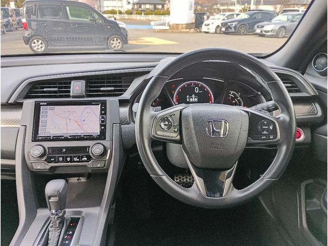 HONDA CIVIC HATCHBACK 2019 Image 31