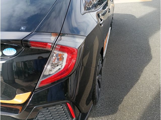 HONDA CIVIC HATCHBACK 2019 Image 31