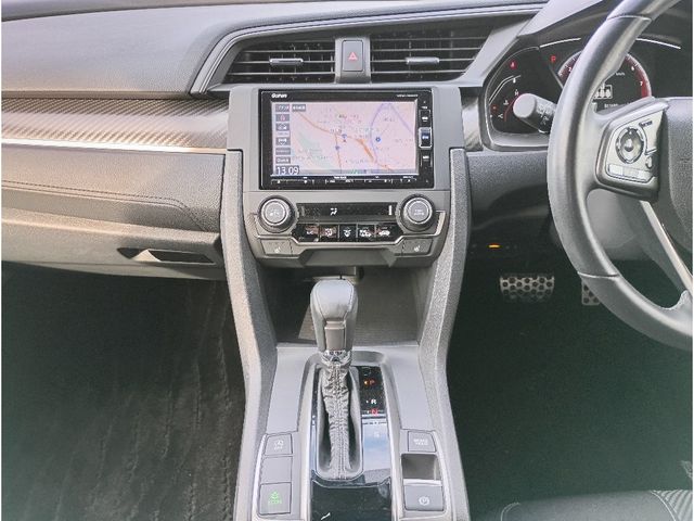 HONDA CIVIC HATCHBACK 2019 Image 31