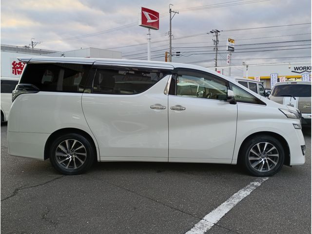 TOYOTA VELLFIRE 2017 Image 31