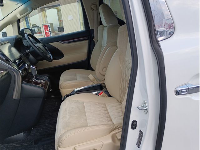 TOYOTA VELLFIRE 2017 Image 31