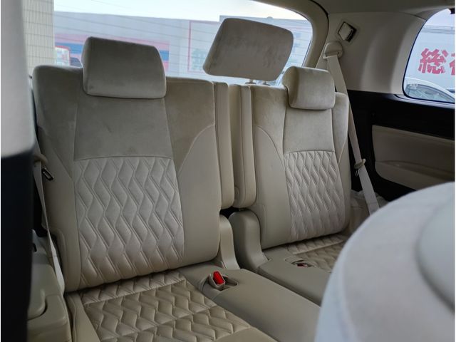 TOYOTA VELLFIRE 2017 Image 31