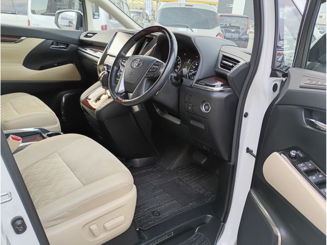 TOYOTA VELLFIRE 2017 Image 31