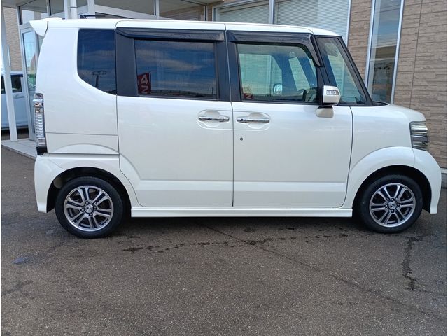 HONDA N BOX CUSTOM 2014 Image 31