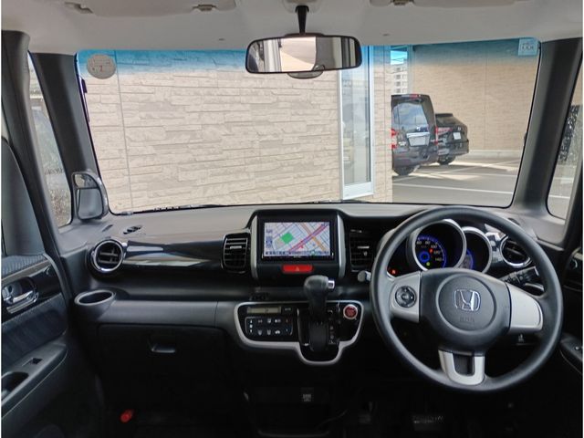 HONDA N BOX CUSTOM 2014 Image 31