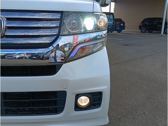 HONDA N BOX CUSTOM 2014 Image 31