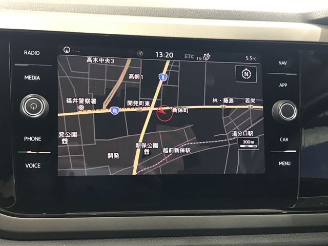 VOLKSWAGEN POLO 2018 Image 31