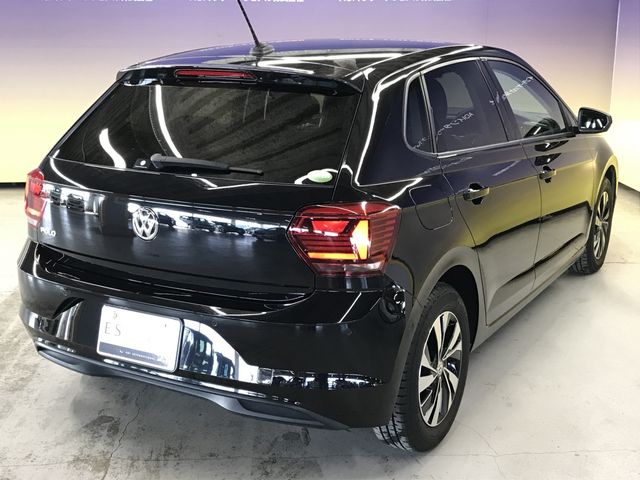 VOLKSWAGEN POLO 2018 Image 31