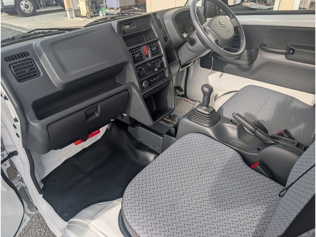 SUZUKI CARRY TRUCK 4WD 2025 Image 31