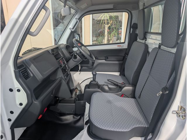 SUZUKI CARRY TRUCK 4WD 2025 Image 31