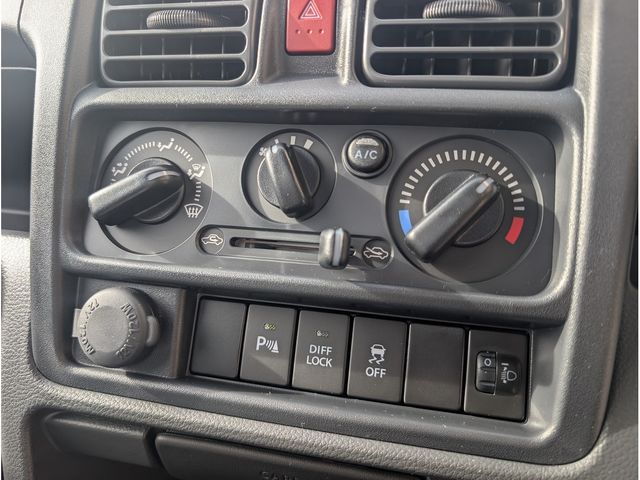 SUZUKI CARRY TRUCK 4WD 2025 Image 31