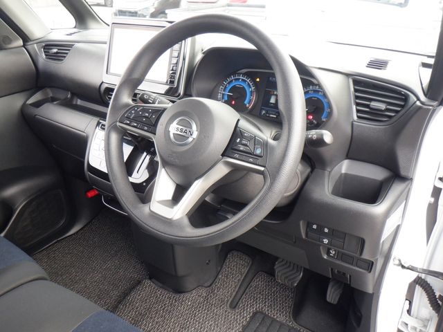 NISSAN ROOX 2023 Image 31