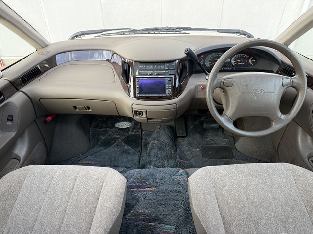 TOYOTA ESTIMA  4WD 1997 Image 31