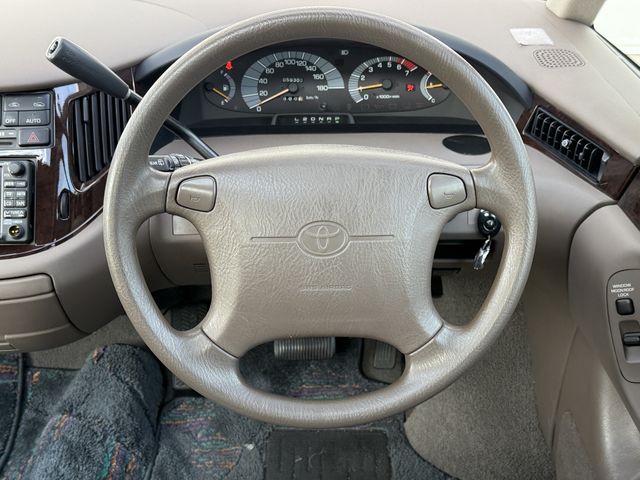TOYOTA ESTIMA  4WD 1997 Image 31