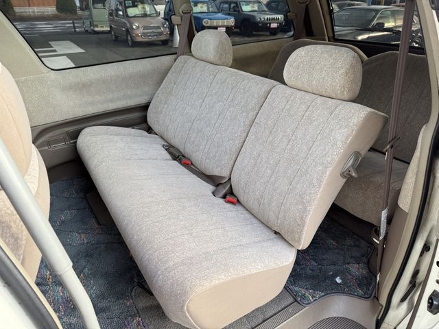 TOYOTA ESTIMA  4WD 1997 Image 31