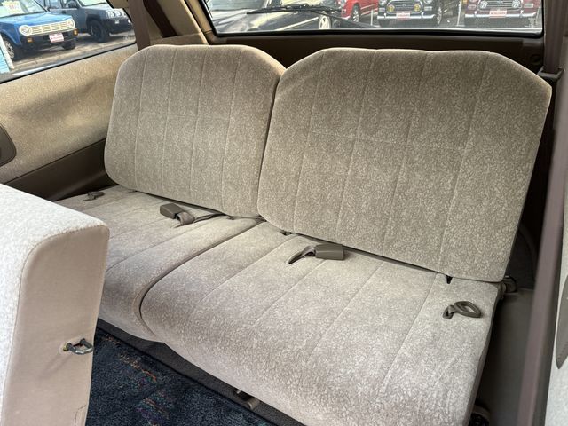 TOYOTA ESTIMA  4WD 1997 Image 31