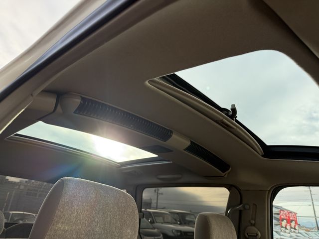 TOYOTA ESTIMA  4WD 1997 Image 31