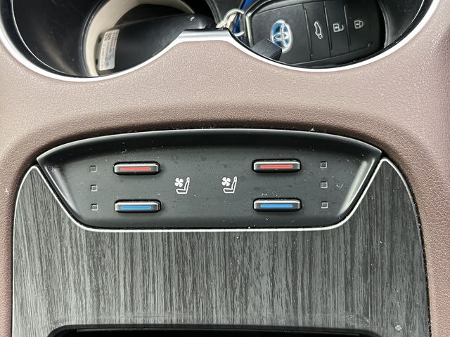 TOYOTA HARRIER HYBRID 2021 Image 31