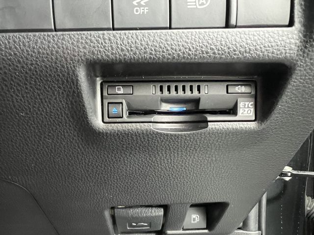 TOYOTA HARRIER HYBRID 2021 Image 31