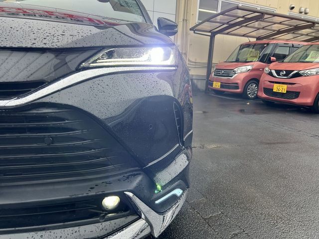 TOYOTA HARRIER HYBRID 2021 Image 31