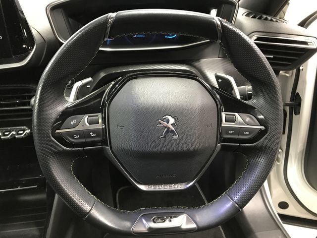 PEUGEOT 2008 2020 Image 31