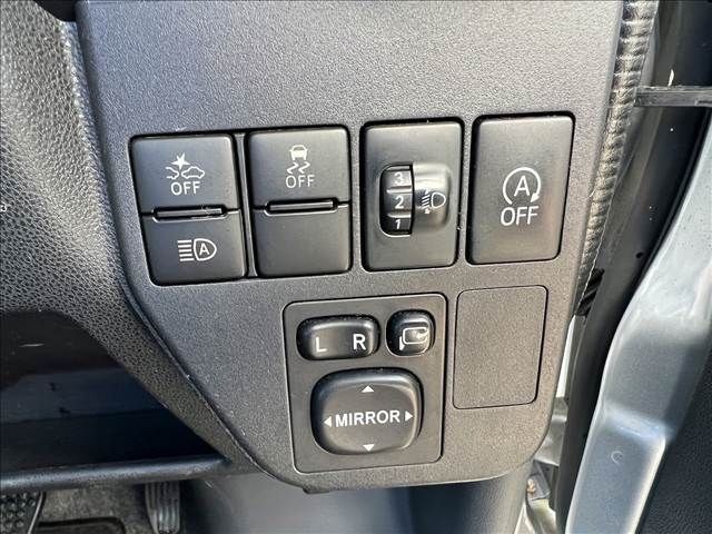 DAIHATSU HIJET CARGO 4WD 2020 Image 31