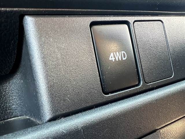 DAIHATSU HIJET CARGO 4WD 2020 Image 31