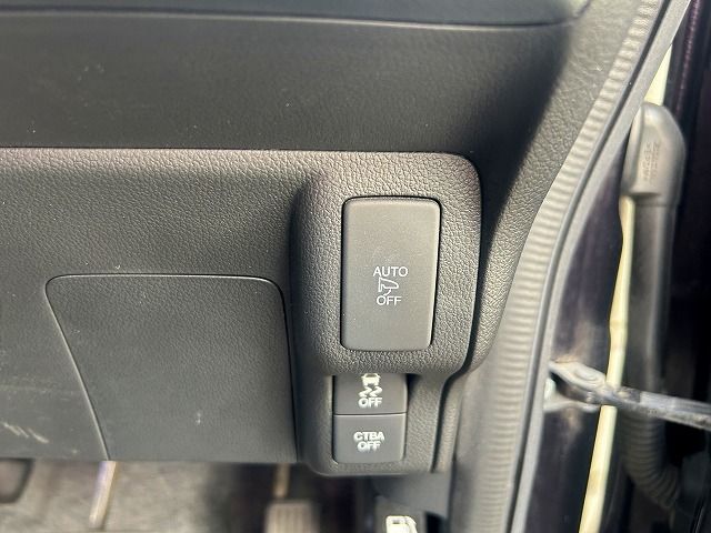 HONDA N BOX CUSTOM 2016 Image 31