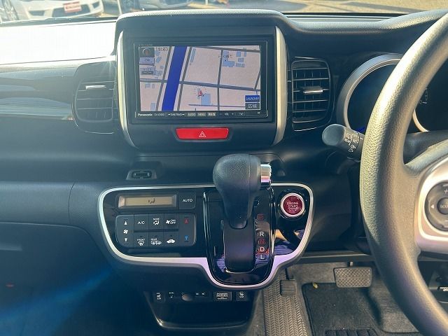 HONDA N BOX CUSTOM 2016 Image 31