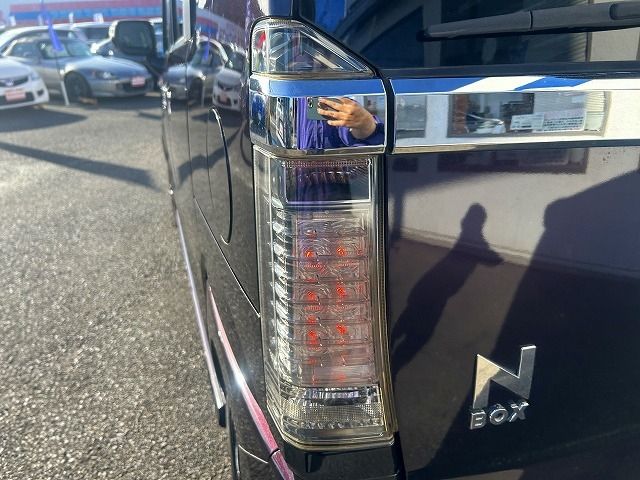 HONDA N BOX CUSTOM 2016 Image 31