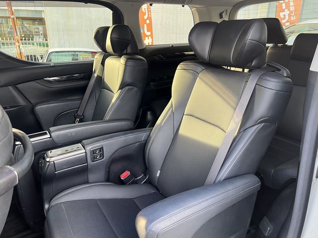 TOYOTA ALPHARD 4WD 2019 Image 31