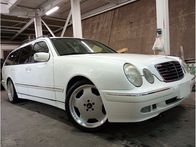 MERCEDES BENZ E CLAS 2003 Image 31