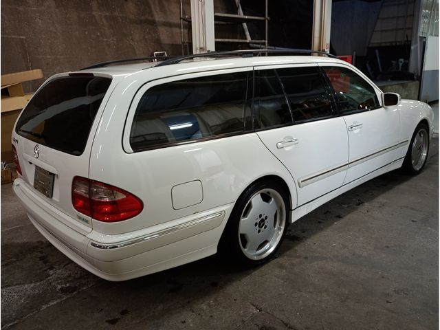 MERCEDES BENZ E CLAS 2003 Image 31