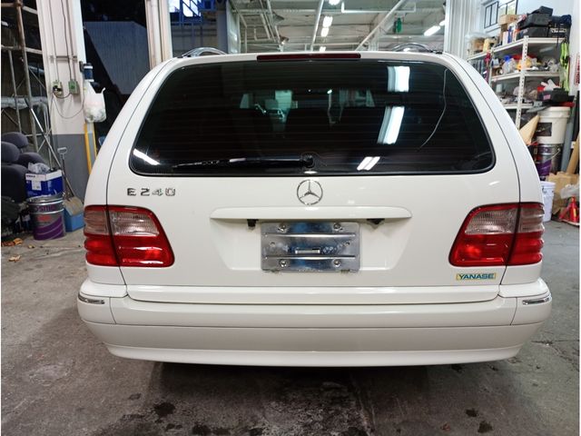 MERCEDES BENZ E CLAS 2003 Image 31