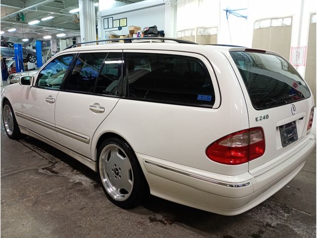 MERCEDES BENZ E CLAS 2003 Image 31