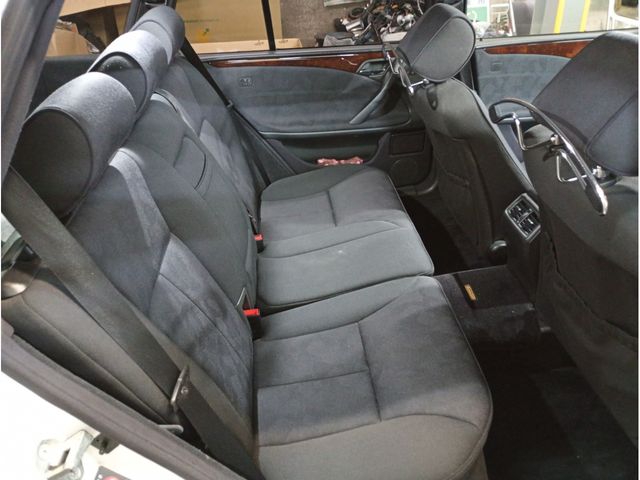 MERCEDES BENZ E CLAS 2003 Image 31