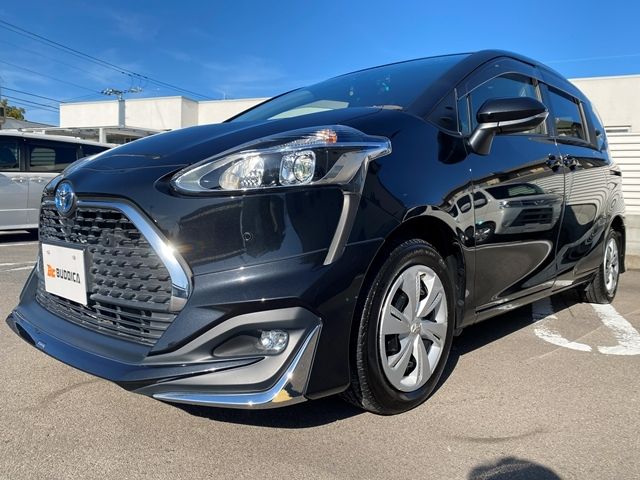 TOYOTA SIENTA HYBRID 2020 Image 31